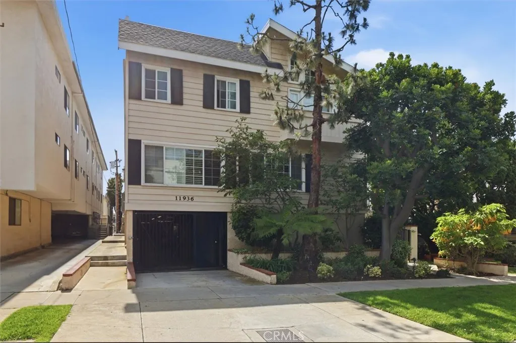 Additional image 58 of 11936 Gorham Ave, Los Angeles, CA 90049