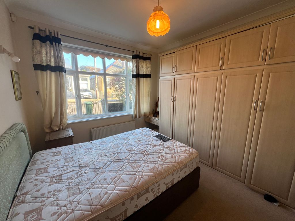 Additional image 10 of 4 bed bungalow to rentBrean Down Road, Plymouth PL3