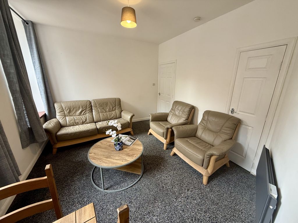 Additional image 2 of 1 bed flat to rentChapel Street, Forfar DD8