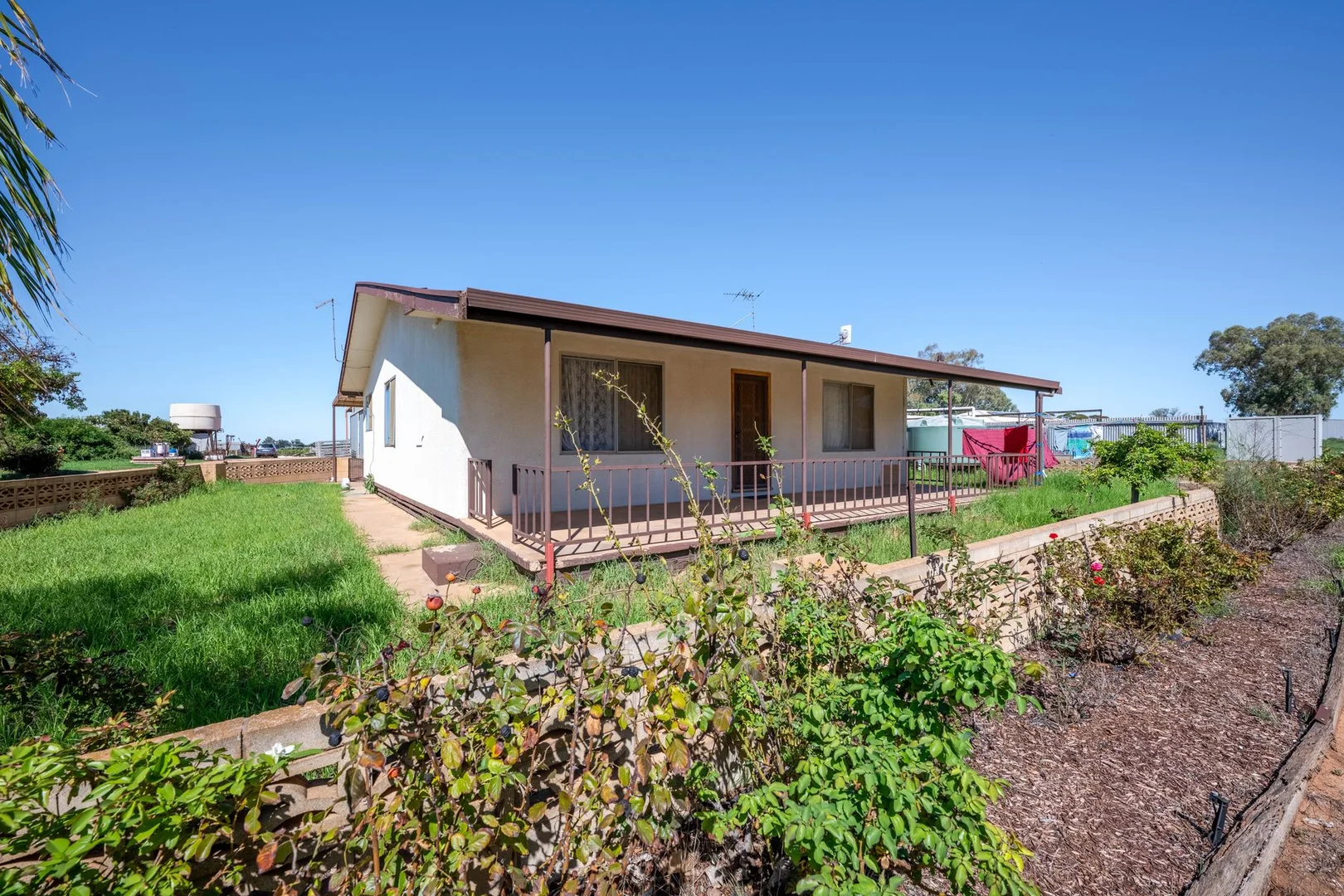 Additional image 7 of 237 Seventh Street & 174 Cowanna Avenue, Merbein South VIC 3505