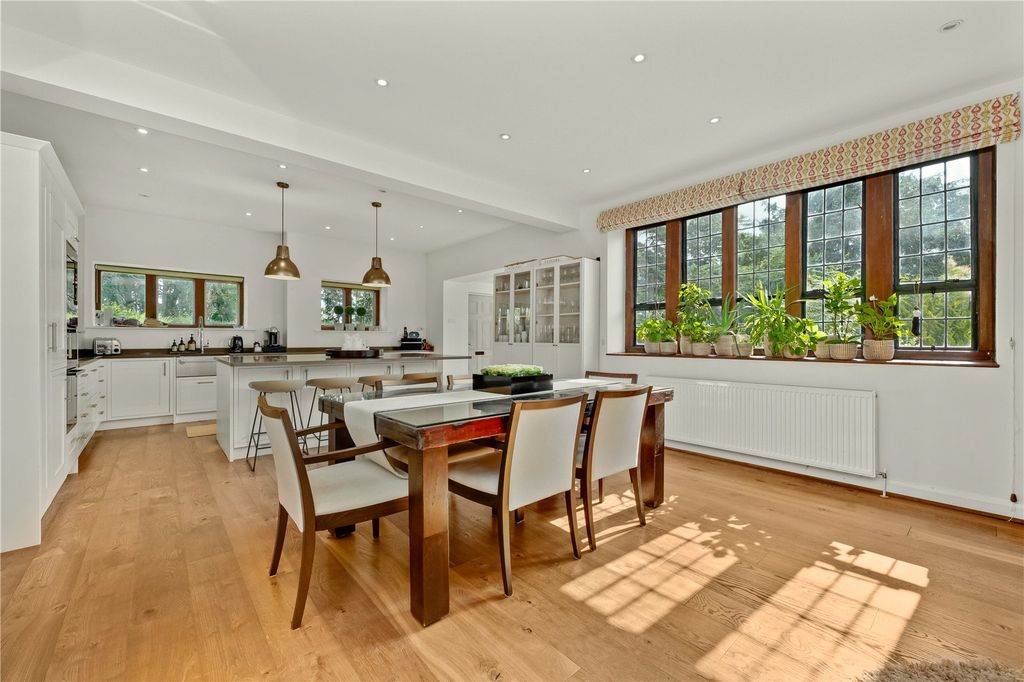 Additional image 9 of 8 bed detached house to rentYaffle Road, Weybridge KT13
