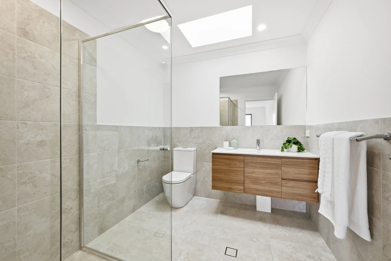 Additional image 10 of 4/87 Granite Street, Port Macquarie NSW 2444