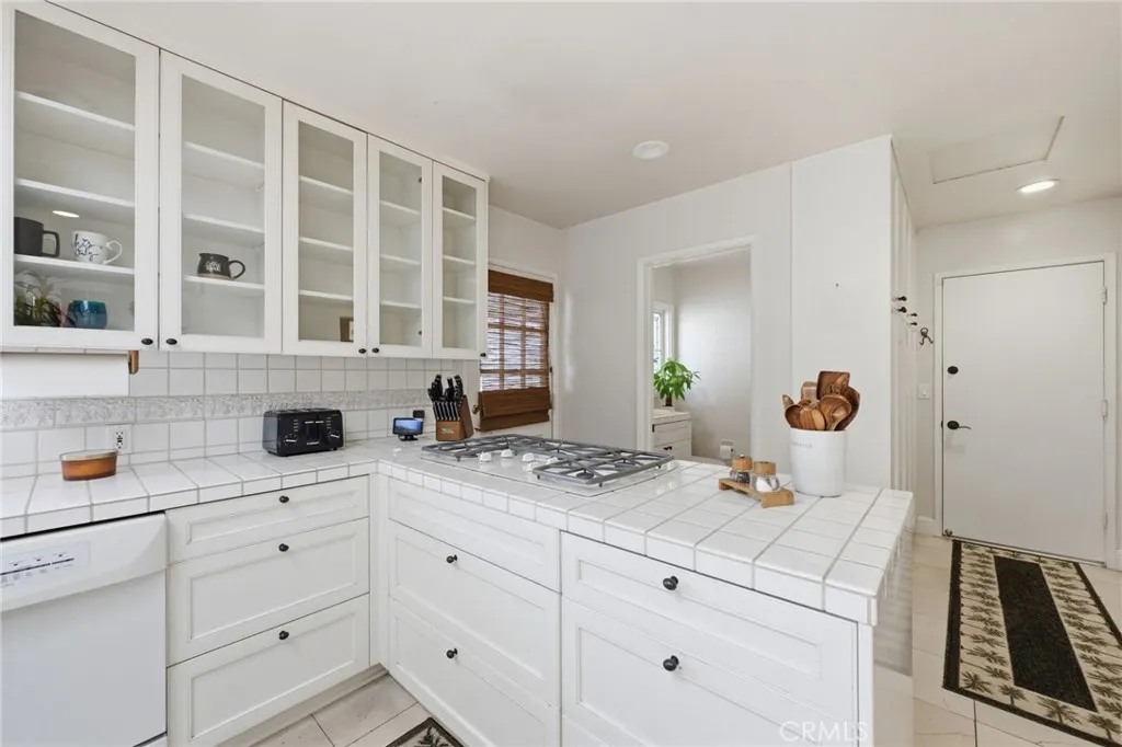 Additional image 24 of 1633 Santiago Dr, Newport Beach, CA 92660