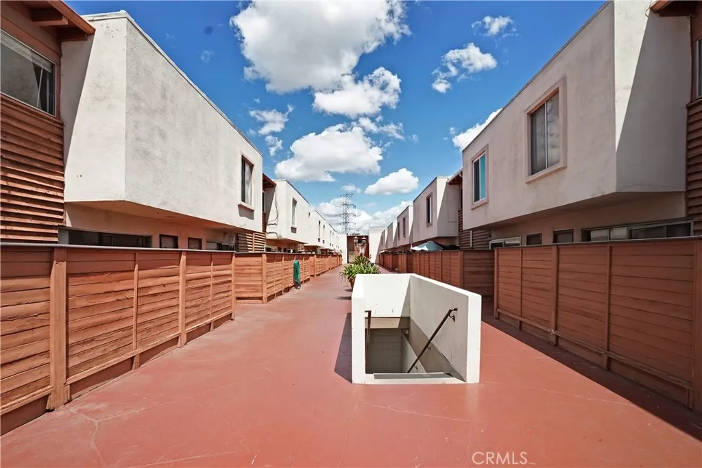 Additional image 42 of 7033 Stewart And Gray Road Unit 6, Downey, CA 90241
