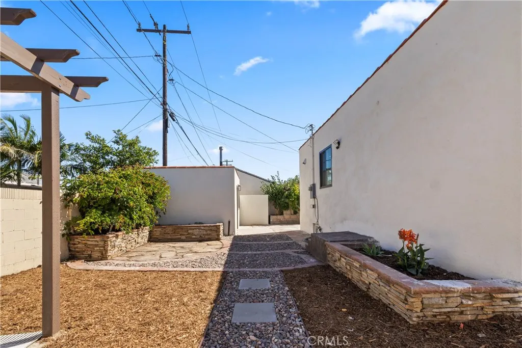 Additional image 97 of 1019 S Hickory St, Santa Ana, CA 92701