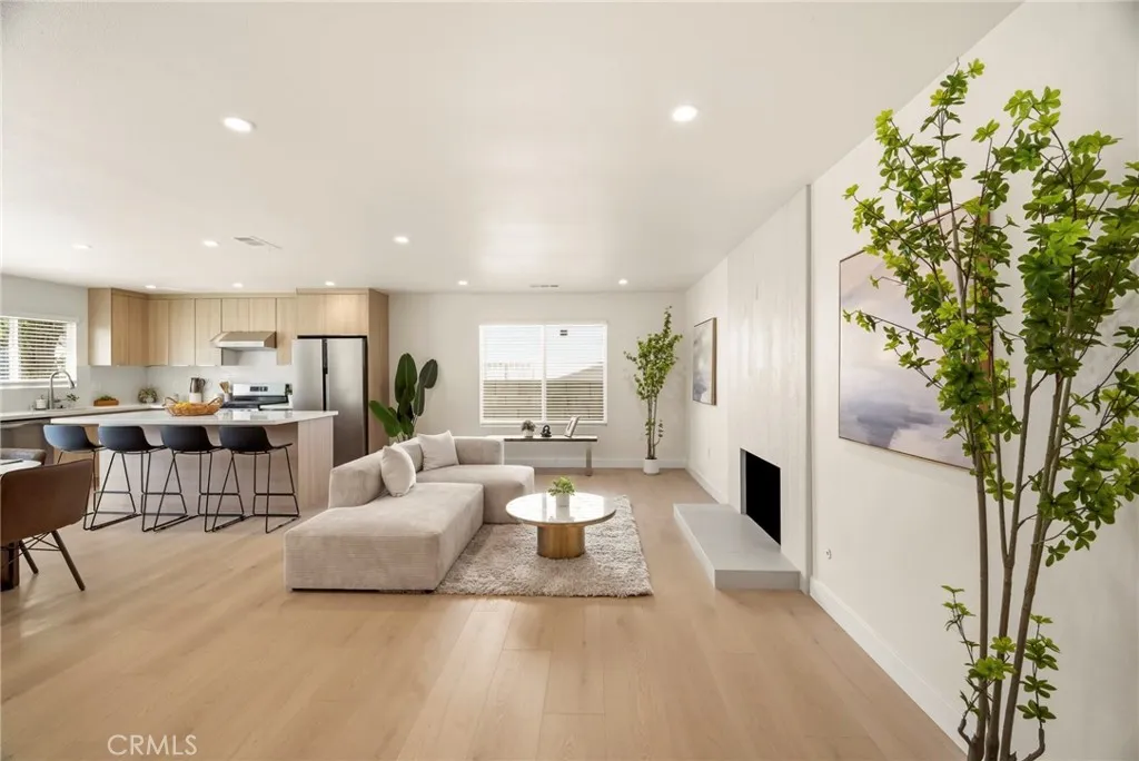Additional image 7 of 5010 W Maurie Avenue, Santa Ana, CA 92703