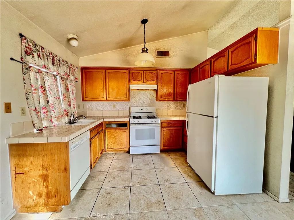 Additional image 8 of 24349 Fitz Street, Moreno Valley, CA 92551