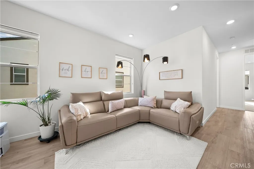 Additional image 22 of 27616 Symphony Place, Valencia, CA 91381