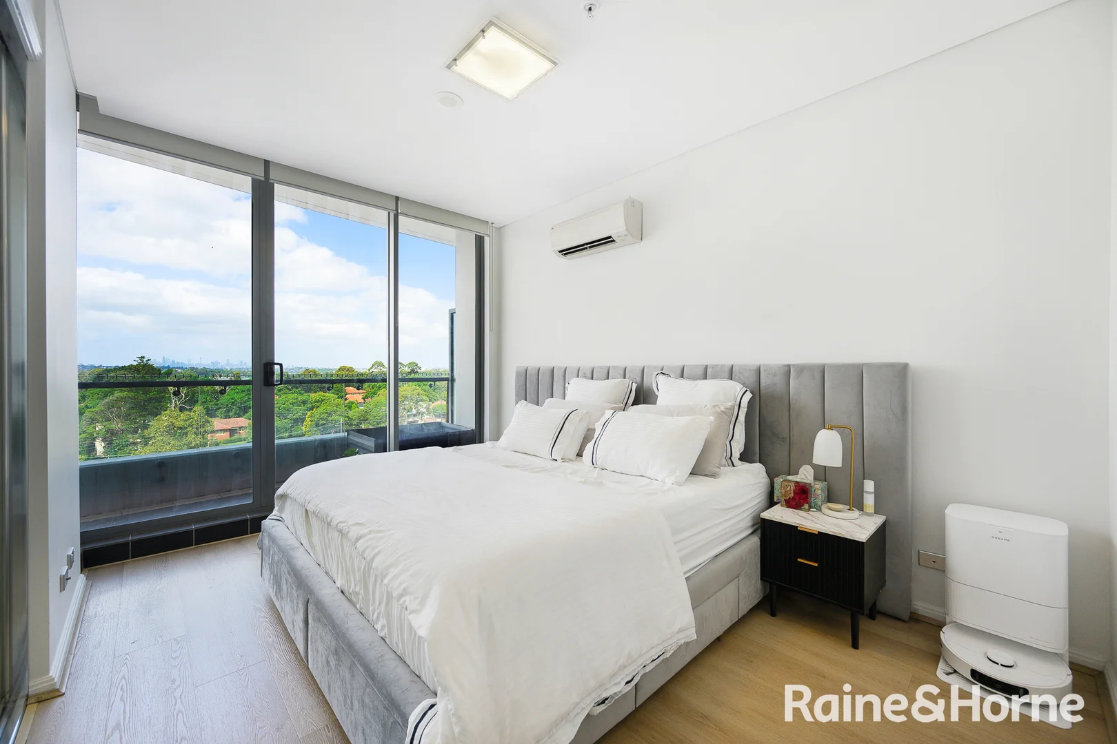 Additional image 8 of 903/87 Shoreline Drive, Rhodes NSW 2138
