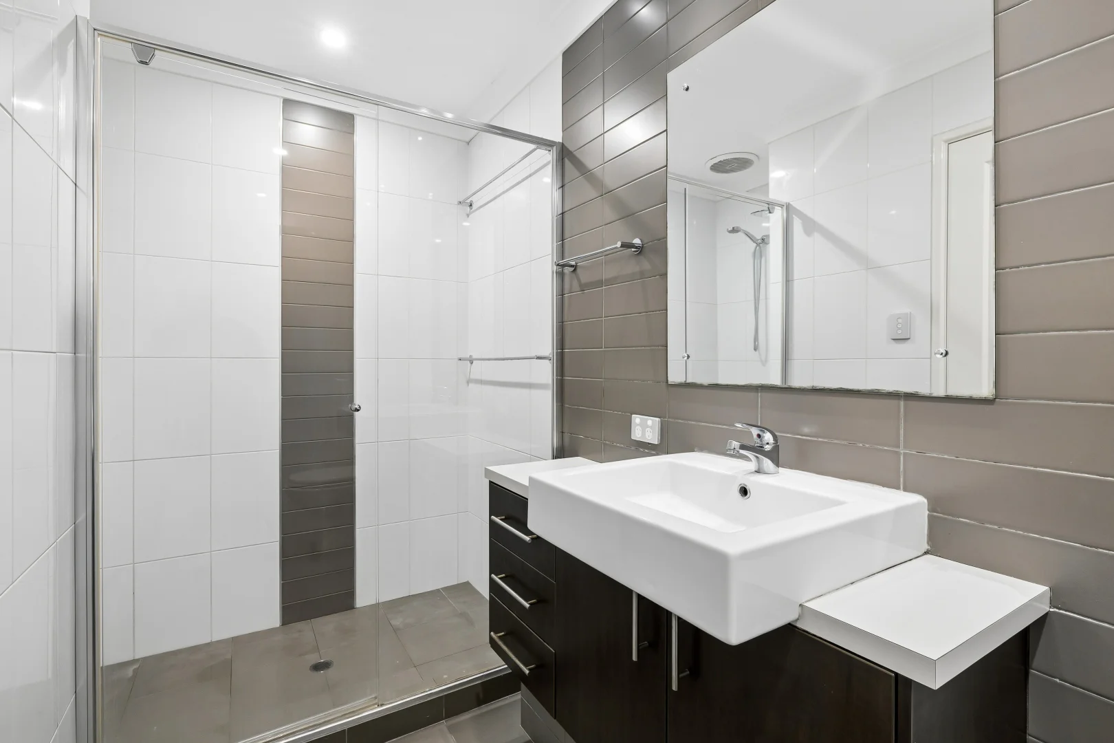 Additional image 23 of 9/39 King George Street, Victoria Park WA 6100