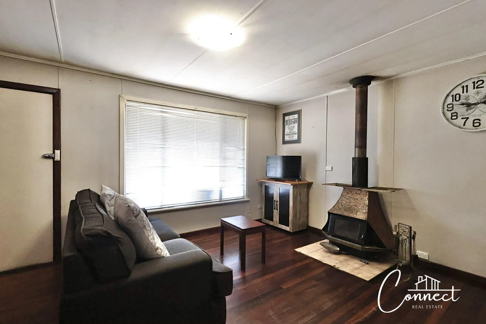 Additional image 6 of 1 Byfield Street, Meckering WA 6405