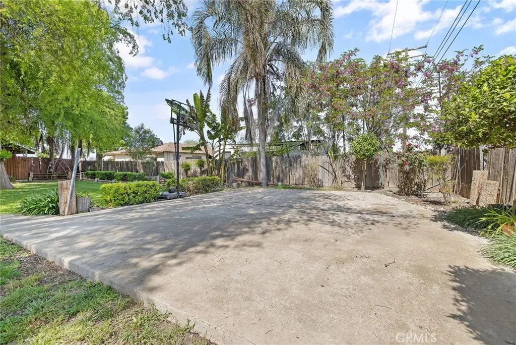 Additional image 42 of 300 N Berry Road, , CA 93272