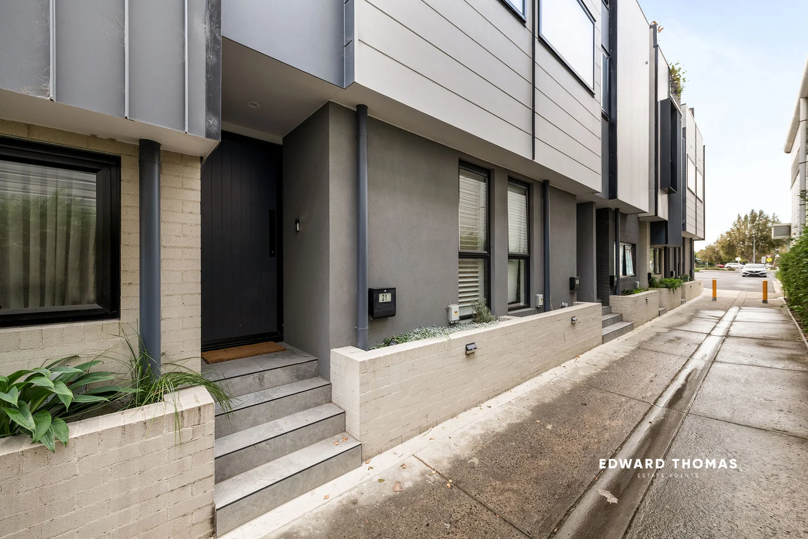 Additional image 13 of 21 Lovett Walk, Footscray VIC 3011