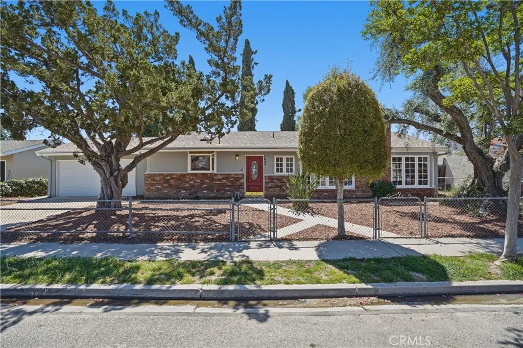 1534 Wallace Street, Simi Valley, CA 93065
