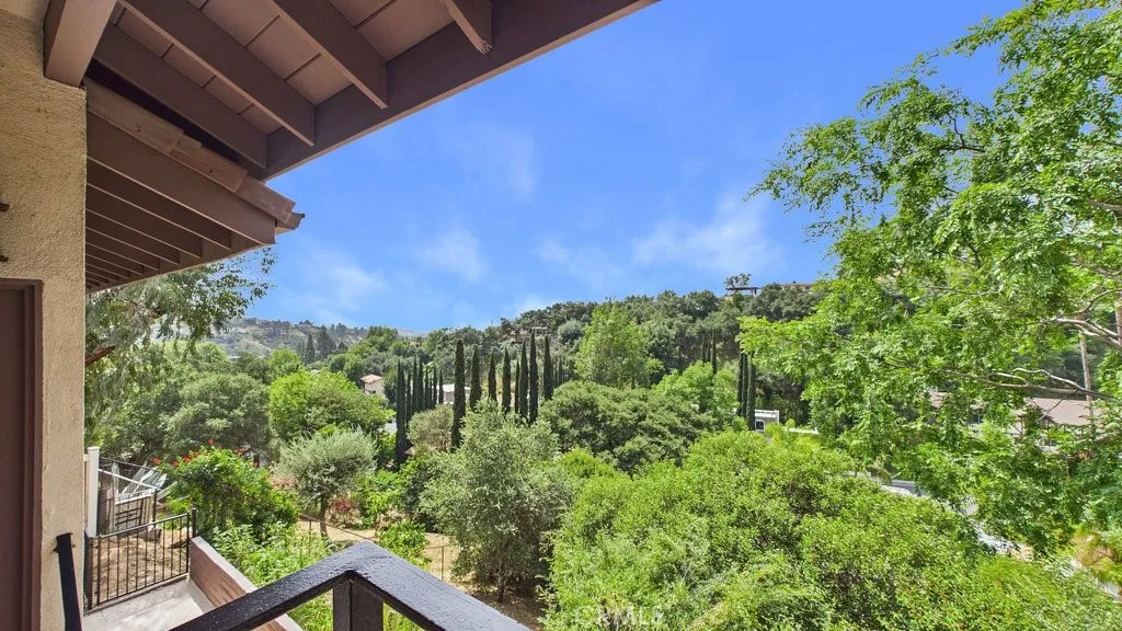 Additional image 61 of 1310 Imperial Drive, Glendale, CA 91207