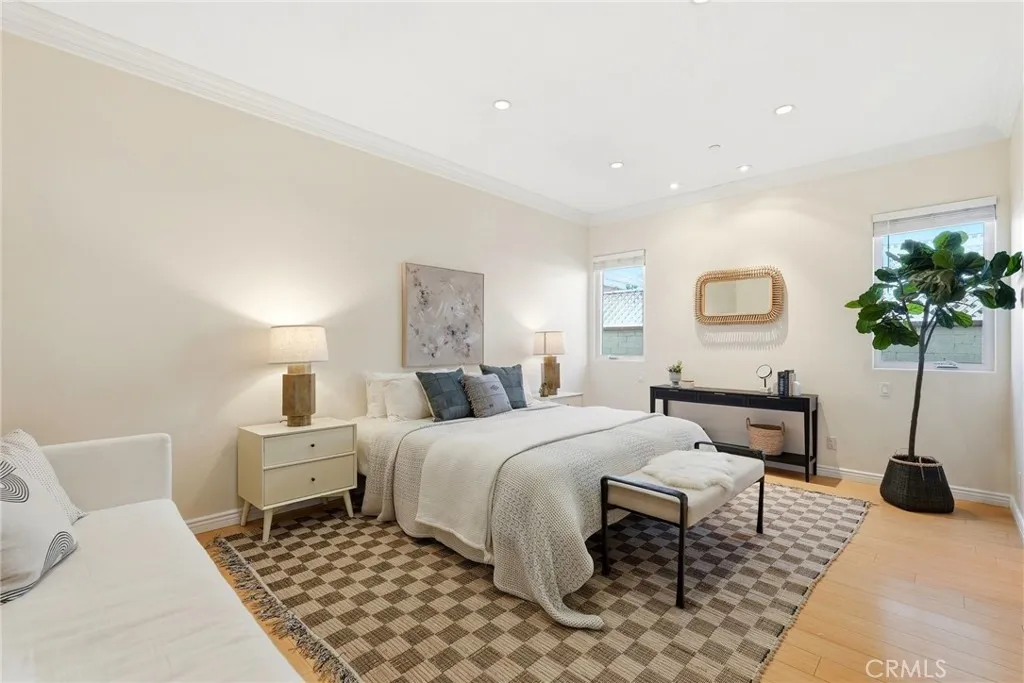 Additional image 15 of 435 Eton Drive, Burbank, CA 91504
