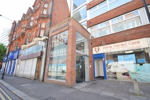 Cheapside, Reading, Berkshire RG1