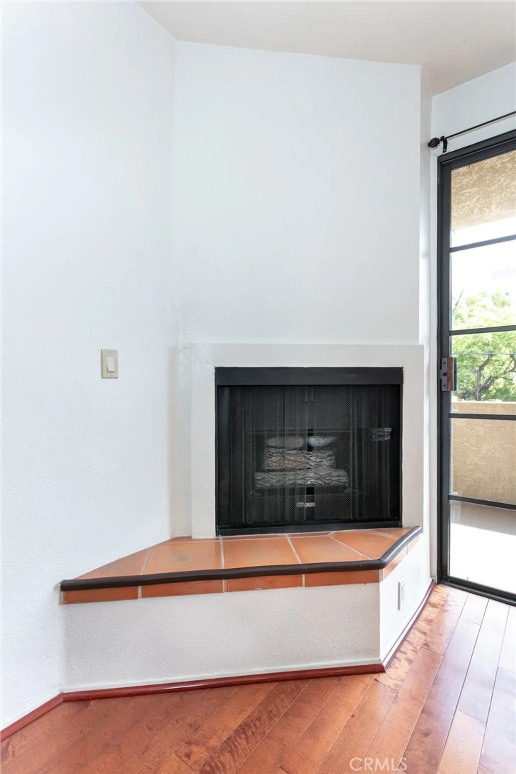 Additional image 5 of 221 S Oak Knoll Avenue Unit 202, Pasadena, CA 91101