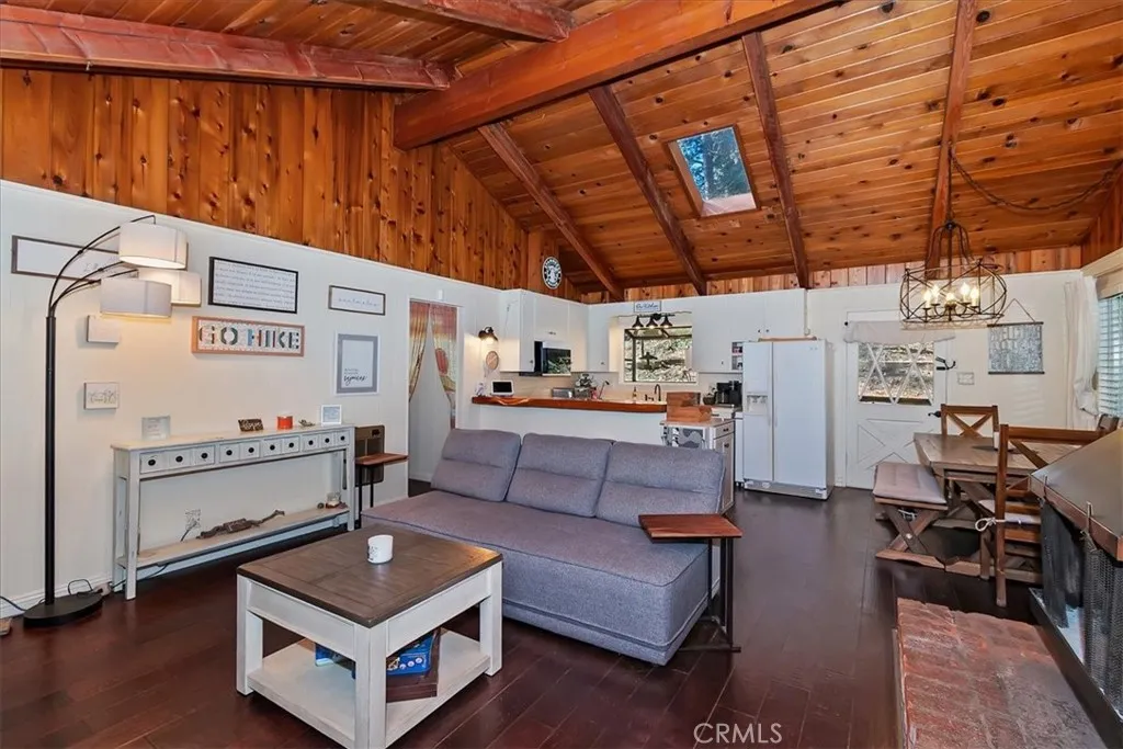 Additional image 10 of 2452 Spring Dr, Running Springs, CA 92382