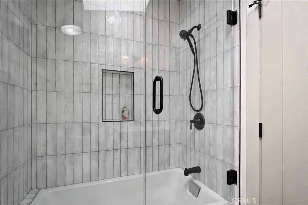 Additional image 77 of 223 Howland Canal Ct, Venice, CA 90291