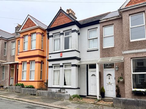 Camilla Terrace, Pennycross, Plymouth PL2