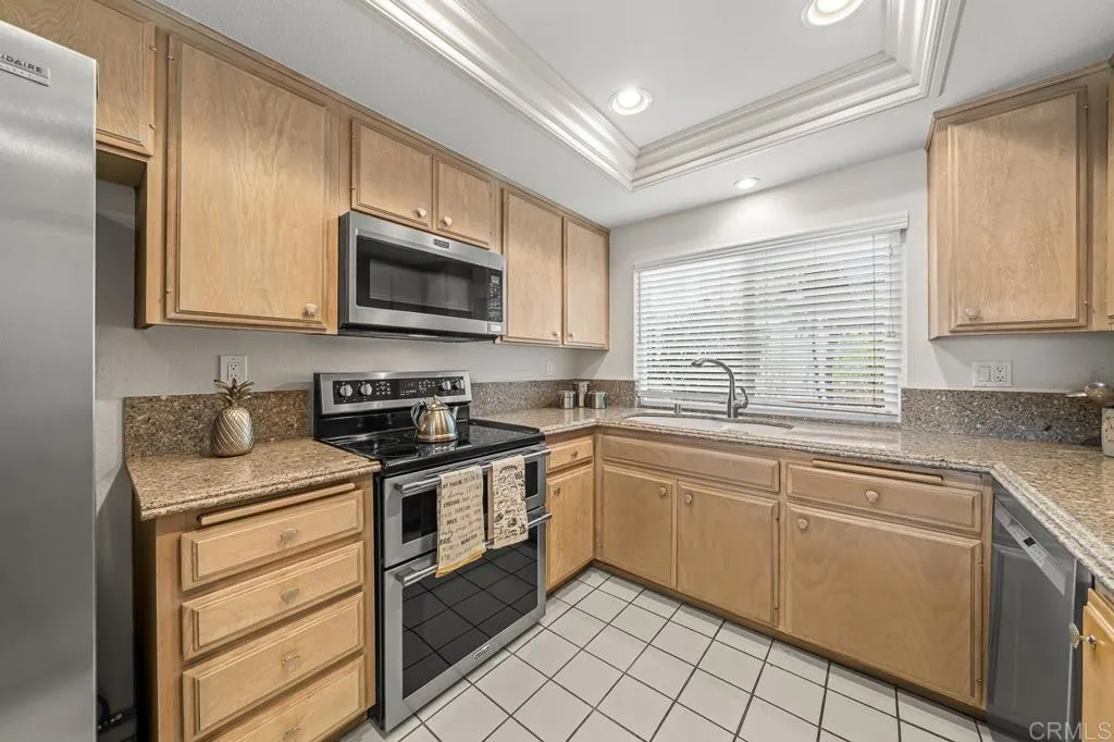 Additional image 65 of 85 Kingston Court W, Coronado, CA 92118