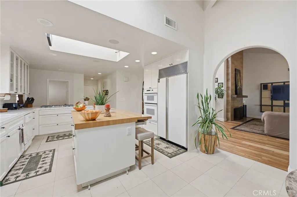 Additional image 99 of 1633 Santiago Dr, Newport Beach, CA 92660