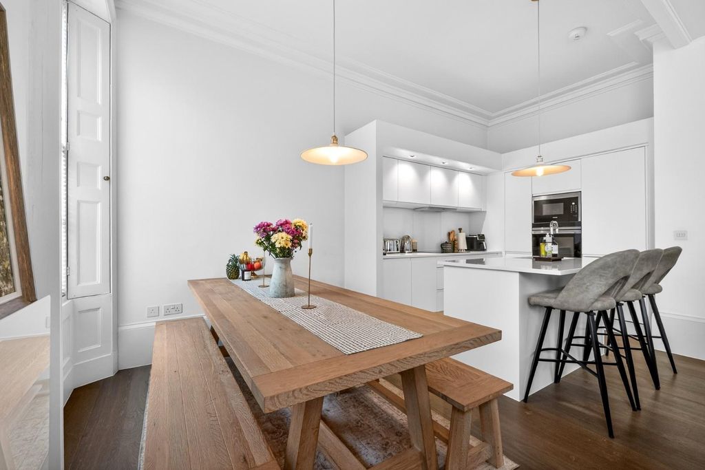 2 bed flat to rentSt. Leonards Place, York YO1 photo 5