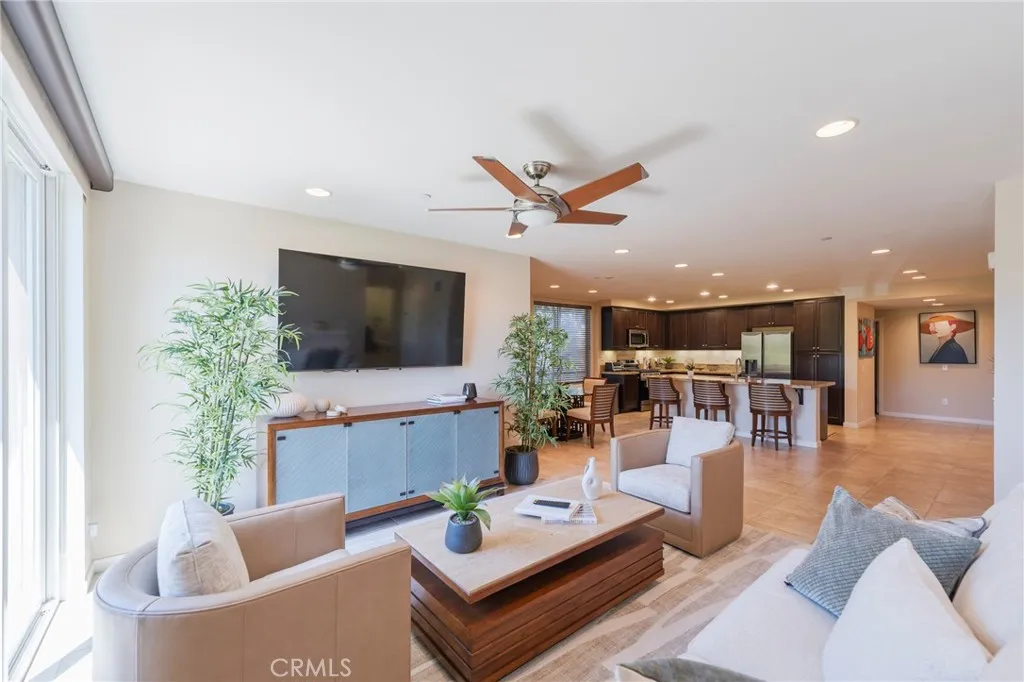 Additional image 20 of 81 Waldorf, Irvine, CA 92612