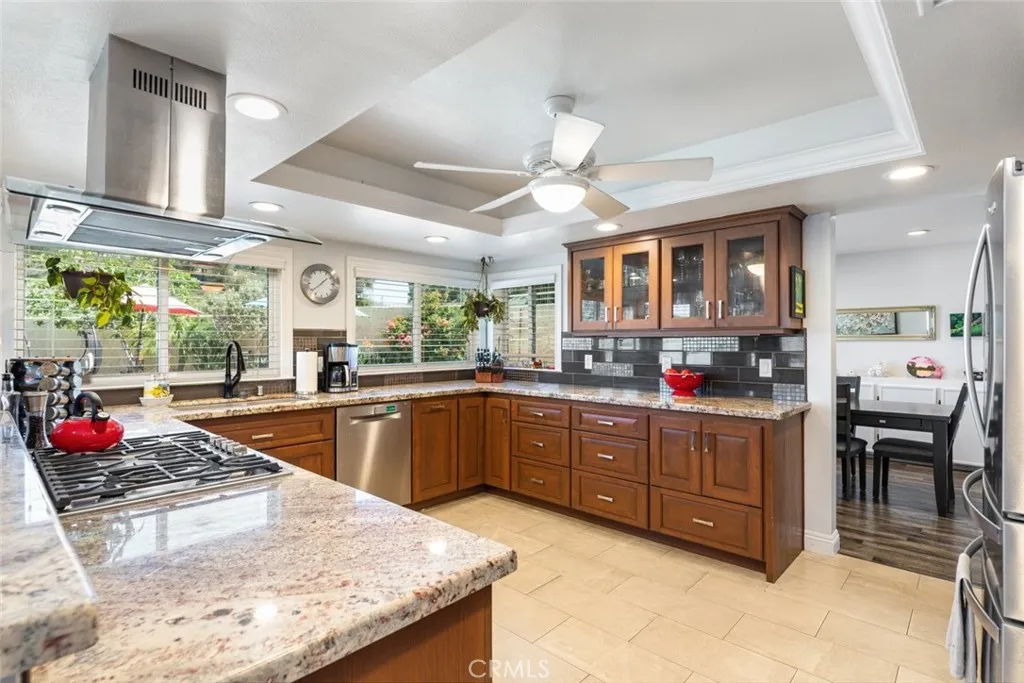 Additional image 13 of 30198 La Primavera St, Temecula, CA 92592