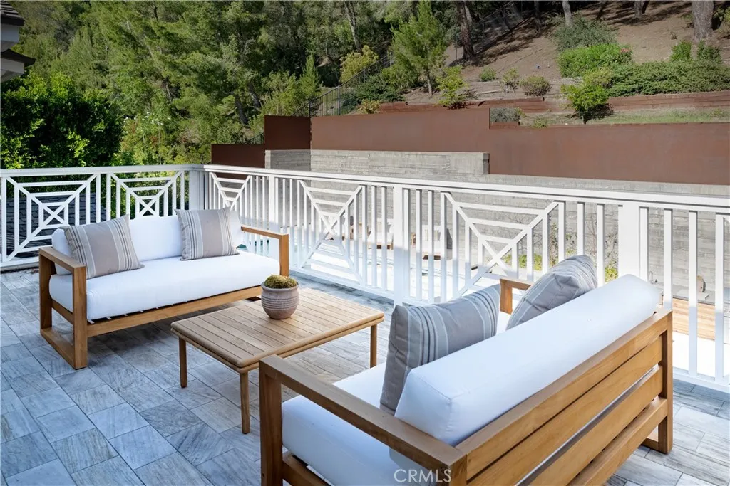 Additional image 45 of 2520 La Condesa Drive, Los Angeles, CA 90049