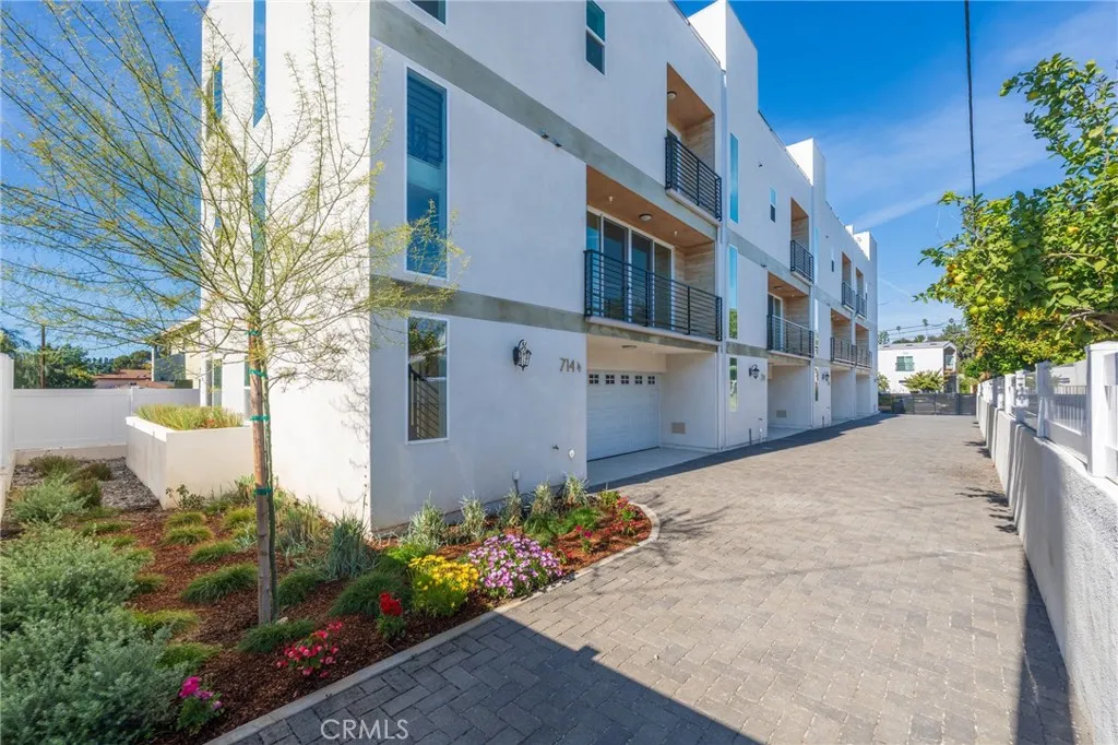 Additional image 31 of 714 N Chestnut Avenue, Los Angeles, CA 90042