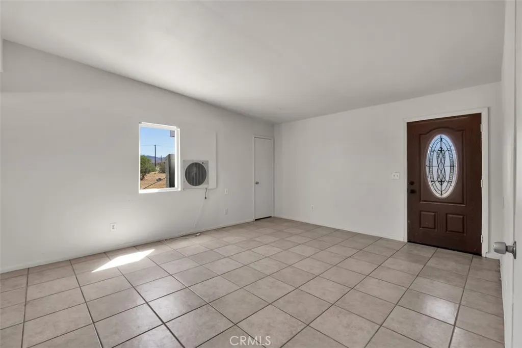Additional image 7 of 6415 Linda Lee Dr, Yucca Valley, CA 92284