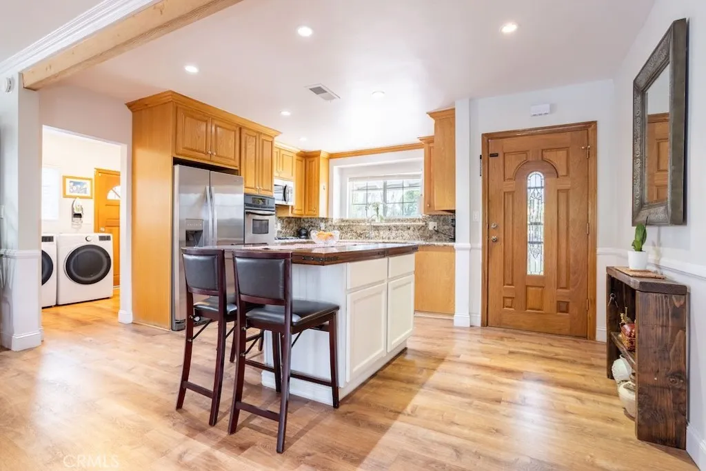 Additional image 6 of 18900 Vincennes St, Northridge, CA 91324