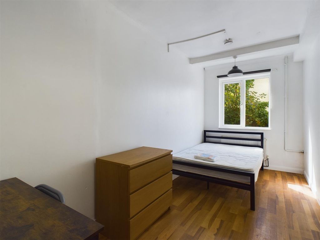 Additional image 8 of 7 bed shared accommodation to rentColbourne Avenue, Brighton BN2