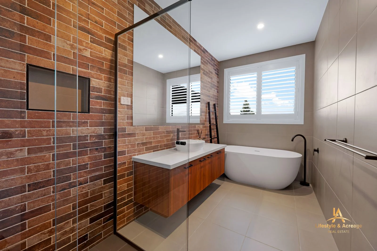 Additional image 21 of 26 ROYAL PINES DRIVE, Drouin VIC 3818