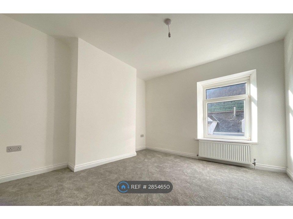 Additional image 3 of 3 bed terraced house to rentRosebery St, Abertillery NP13