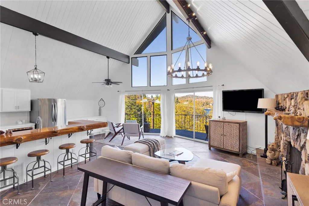 Additional image 11 of 28919 Palisades Dr, Lake Arrowhead, CA 92352