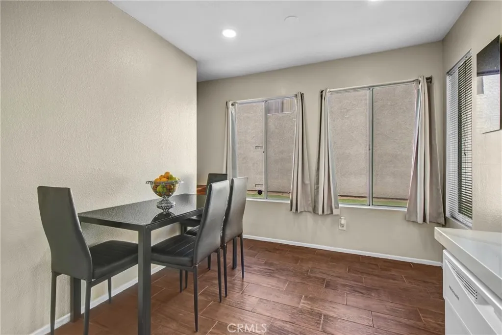 Additional image 9 of 37940 42nd Street E Unit 125, Palmdale, CA 93552
