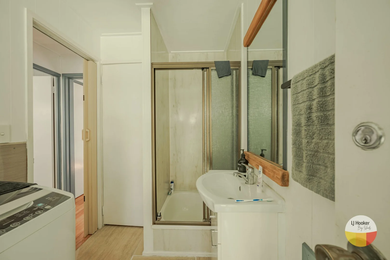 Additional image 16 of 118 Lucas Drive, Lamb Island QLD 4184
