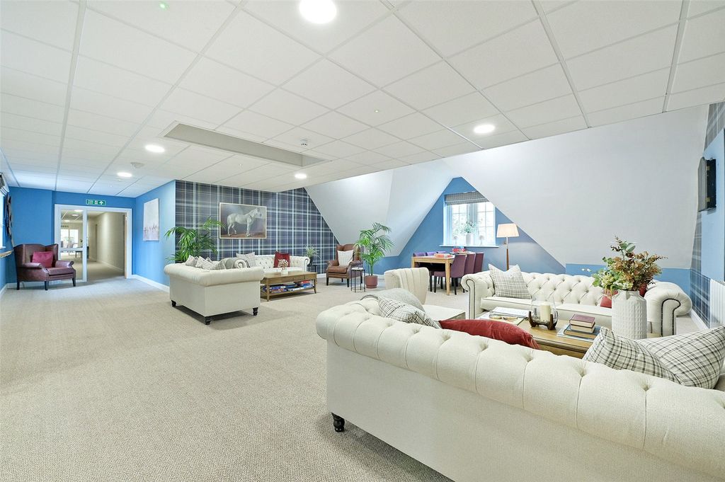 Additional image 9 of 2 bed flat to rentFosseway, Stow On The Wold, Cheltenham, Gloucestershire GL54