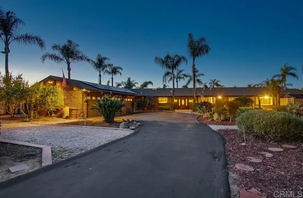 Additional image 2 of 5015 Estates Way, El Cajon, CA 92020