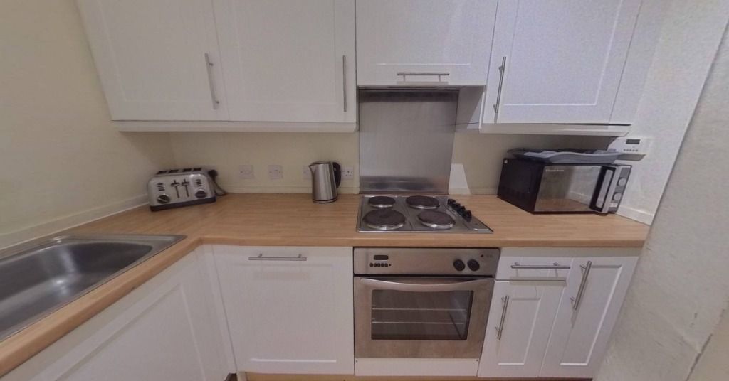 Additional image 3 of 3 bed flat to rentBruce Street, Stirling Town, Stirling FK8