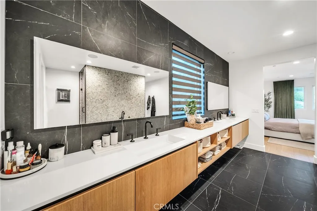 Additional image 88 of 20431 W Windsor Ln, Porter Ranch, CA 91326