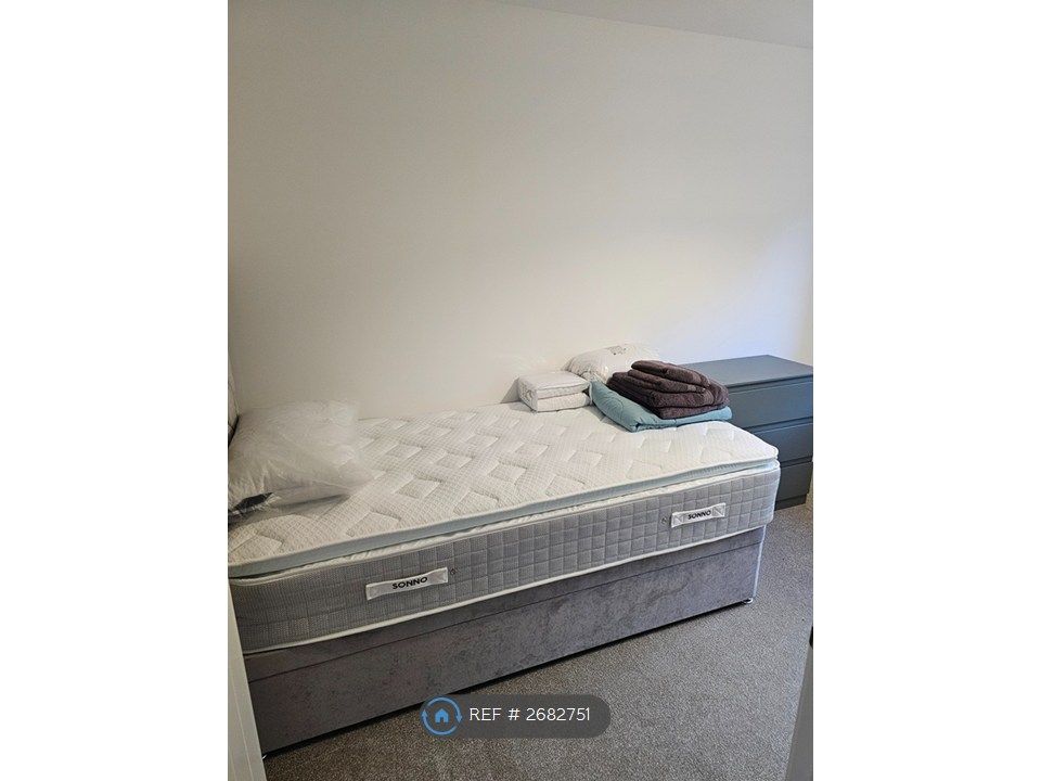 Room to rentAbernethy Drive, Roslin EH25