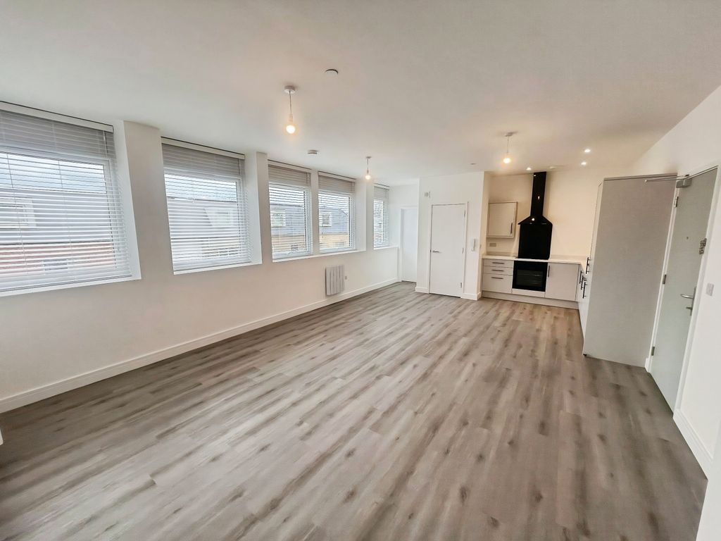 Additional image 3 of 2 bed flat to rent223 Guild House, Oundle Road, Peterborough PE2
