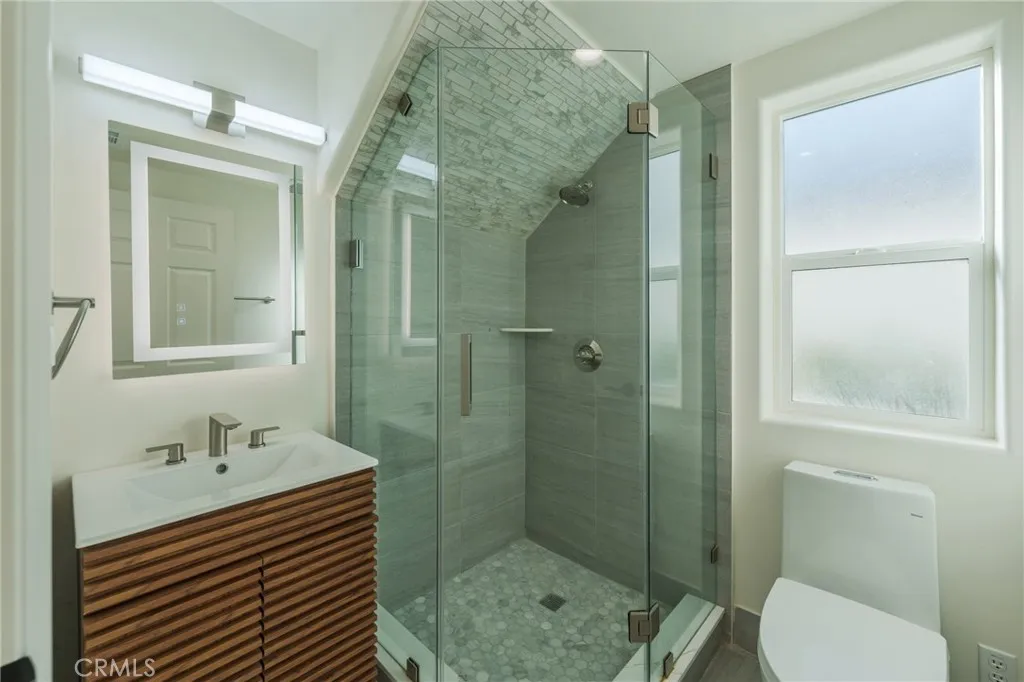Additional image 6 of 714 N Chestnut Avenue, Los Angeles, CA 90042