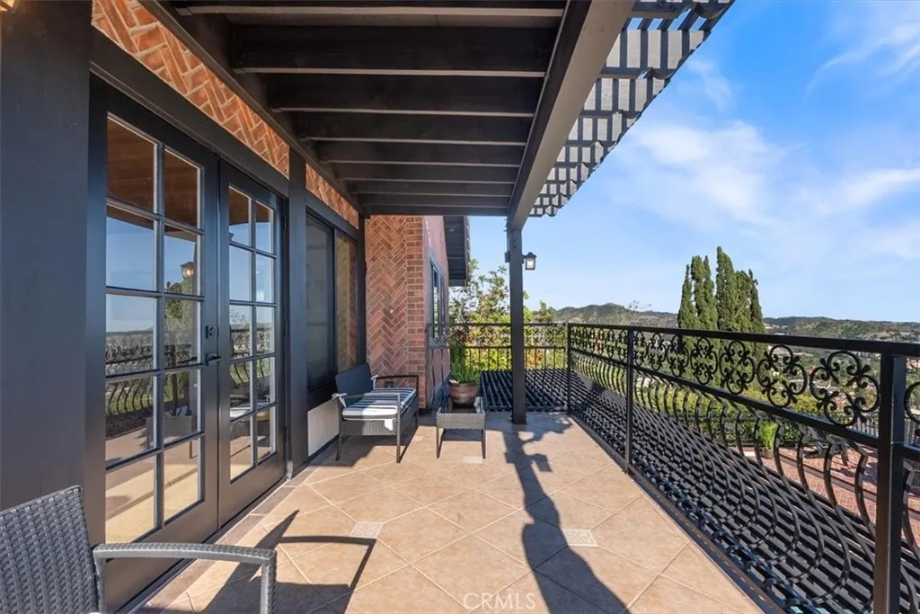 Additional image 59 of 834 Moorside Drive, Glendale, CA 91207