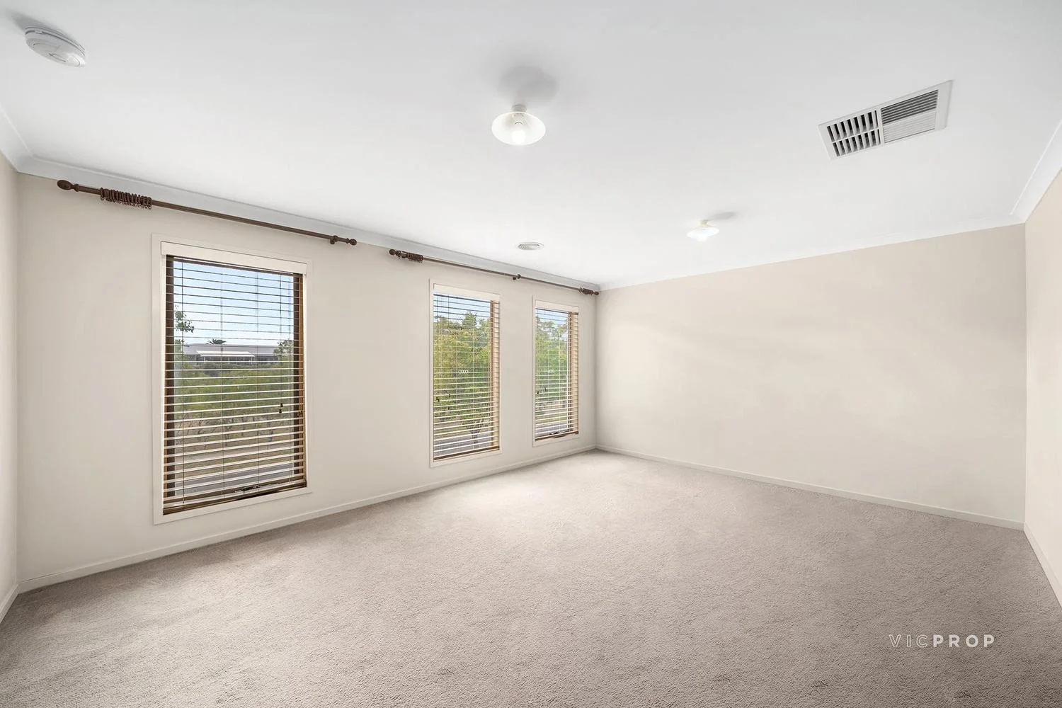 Additional image 9 of 34 Lookout Way, Tarneit VIC 3029