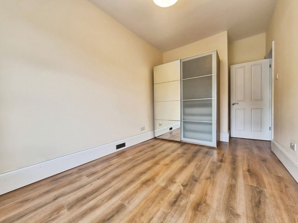 Additional image 6 of 3 bed detached house to rentLawn Terrace, Crumlin, Newport NP11